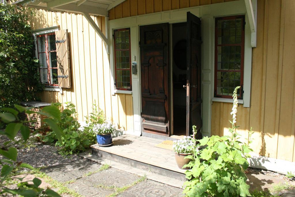 Uddens Bed & Breakfast Bed & Breakfast Oregrund Exterior photo