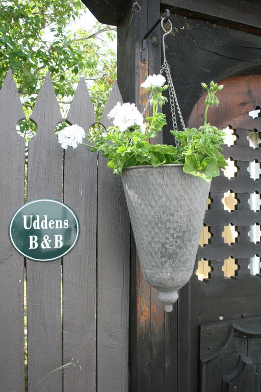 Uddens Bed & Breakfast Bed & Breakfast Oregrund Exterior photo